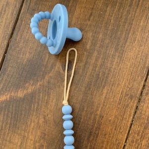 Ryan and rose Dusty blue flat pat w/ clip